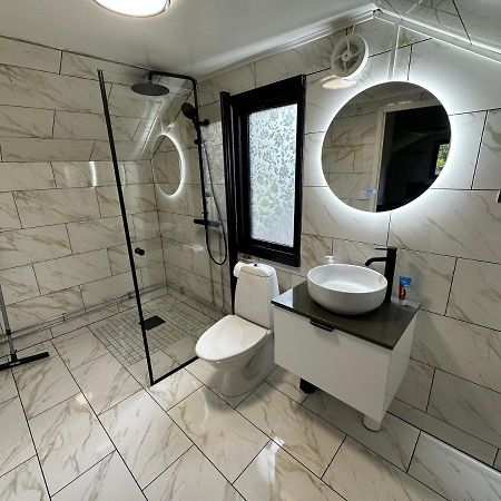 Luxurious Apartment Near Citycenter Boras Ngoại thất bức ảnh