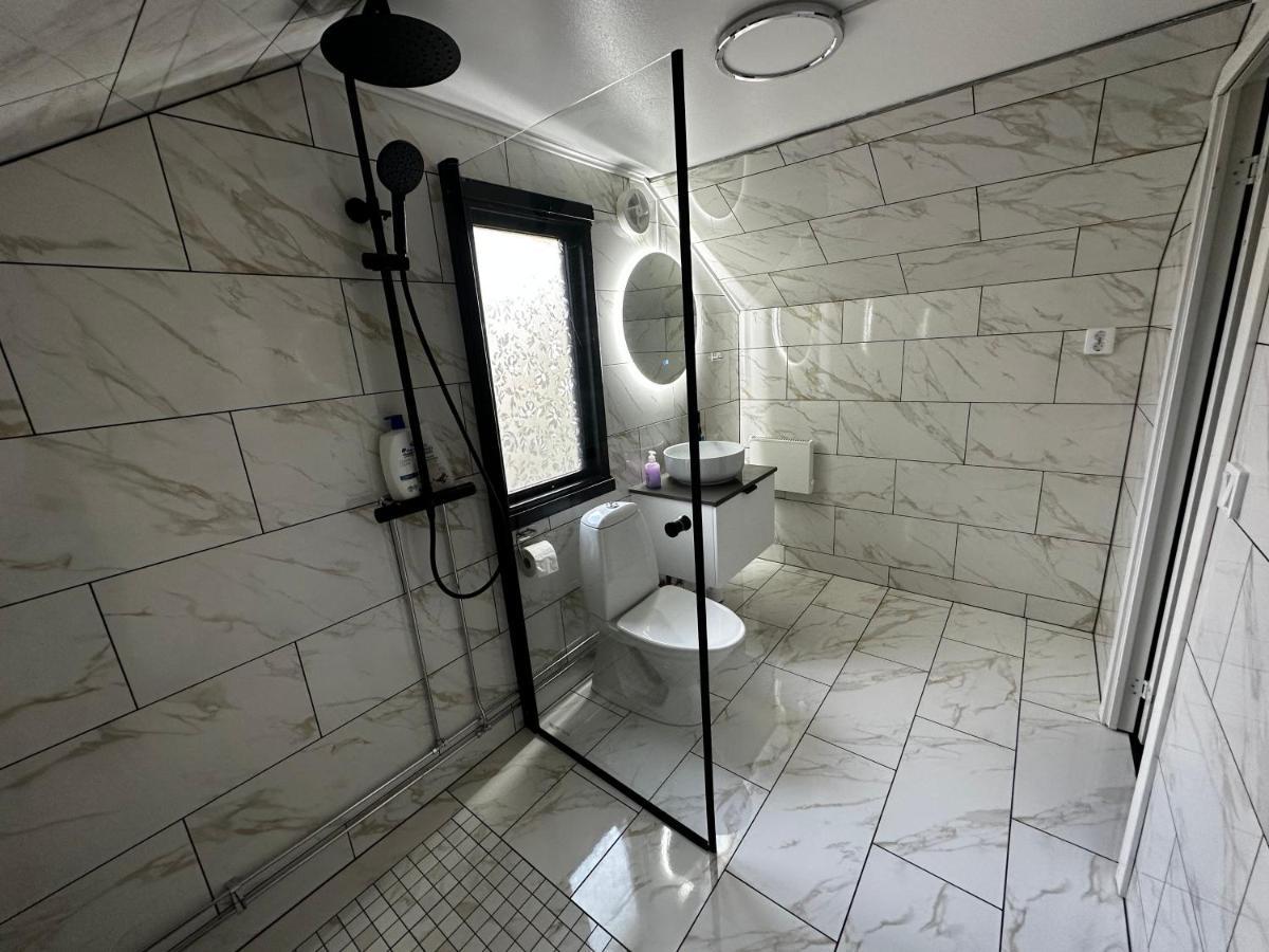 Luxurious Apartment Near Citycenter Boras Ngoại thất bức ảnh